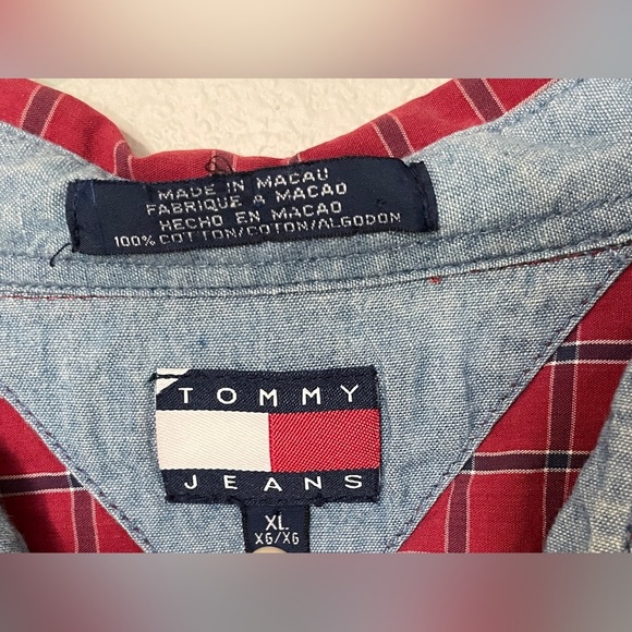 Tommy Hilfiger | Men’s XL Red Plaid Cotton Button-Down Shirt - Picture 2 of 7